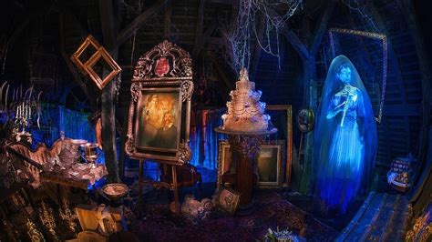 Orlando's Witchcraft Mansion: Secrets and Shadows